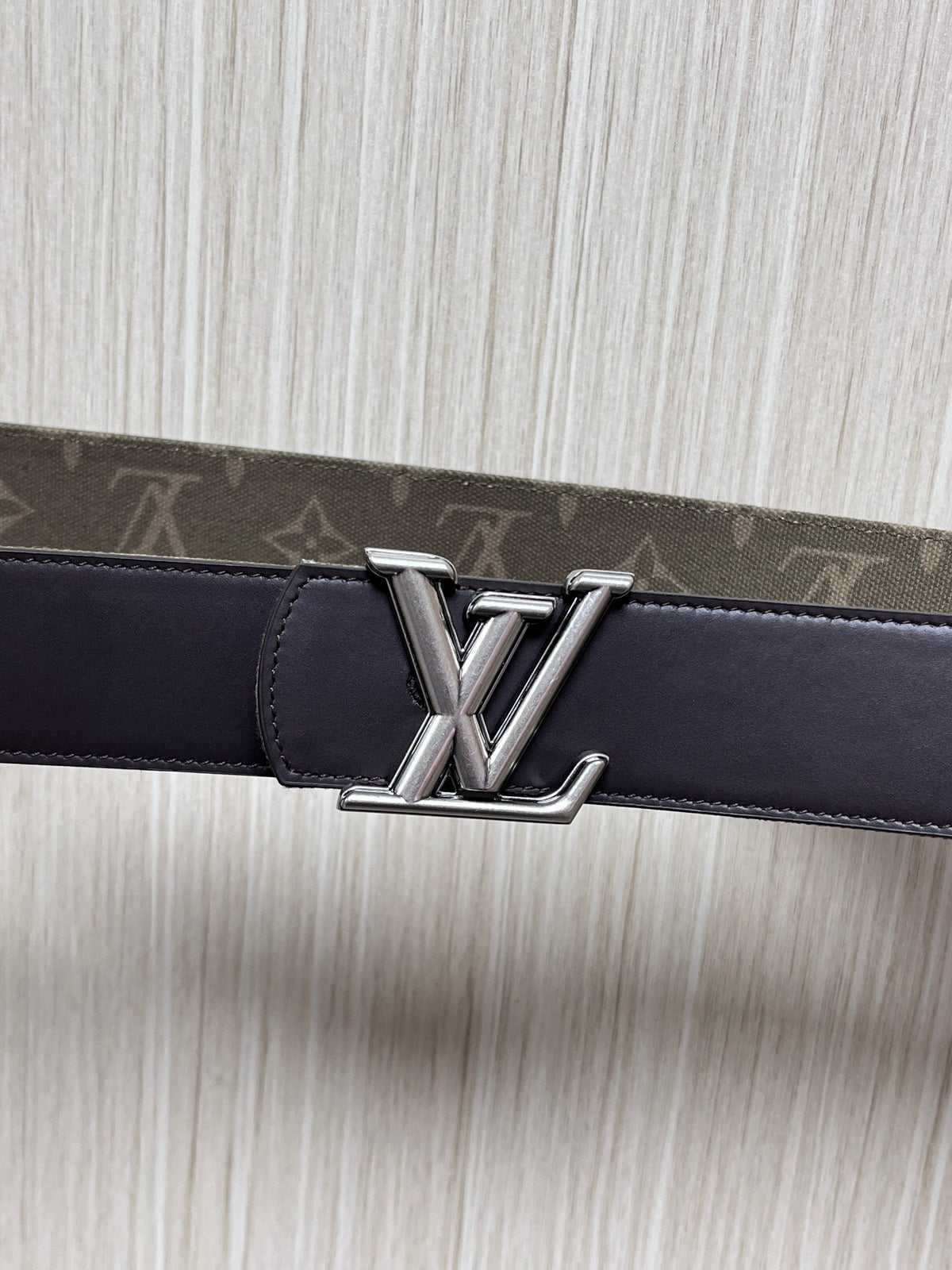 Louis Vuitton LV Initiales Monogram Jacquard 40mm Reversible Belt