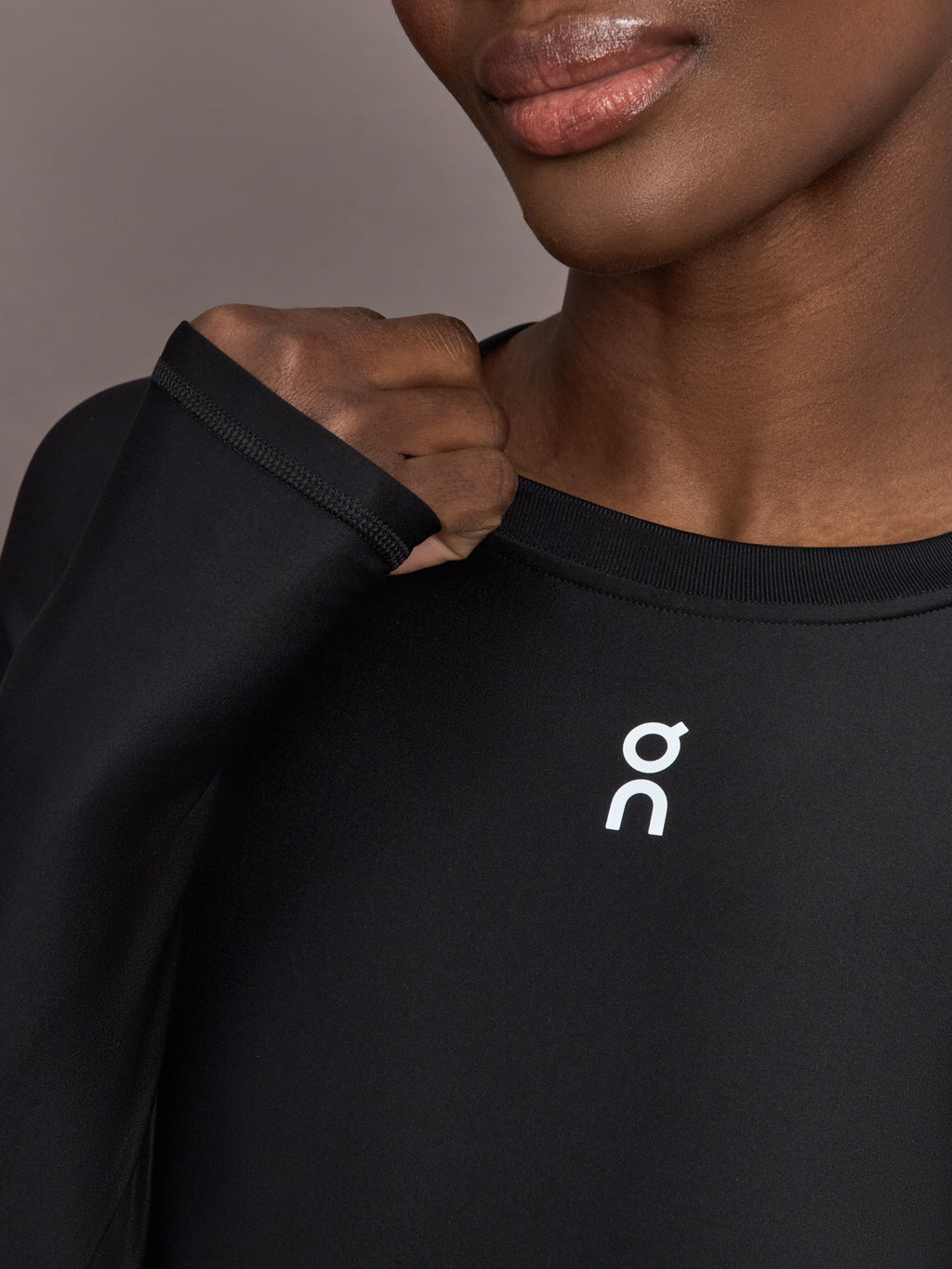 Train Long Sleeve Crop - Black