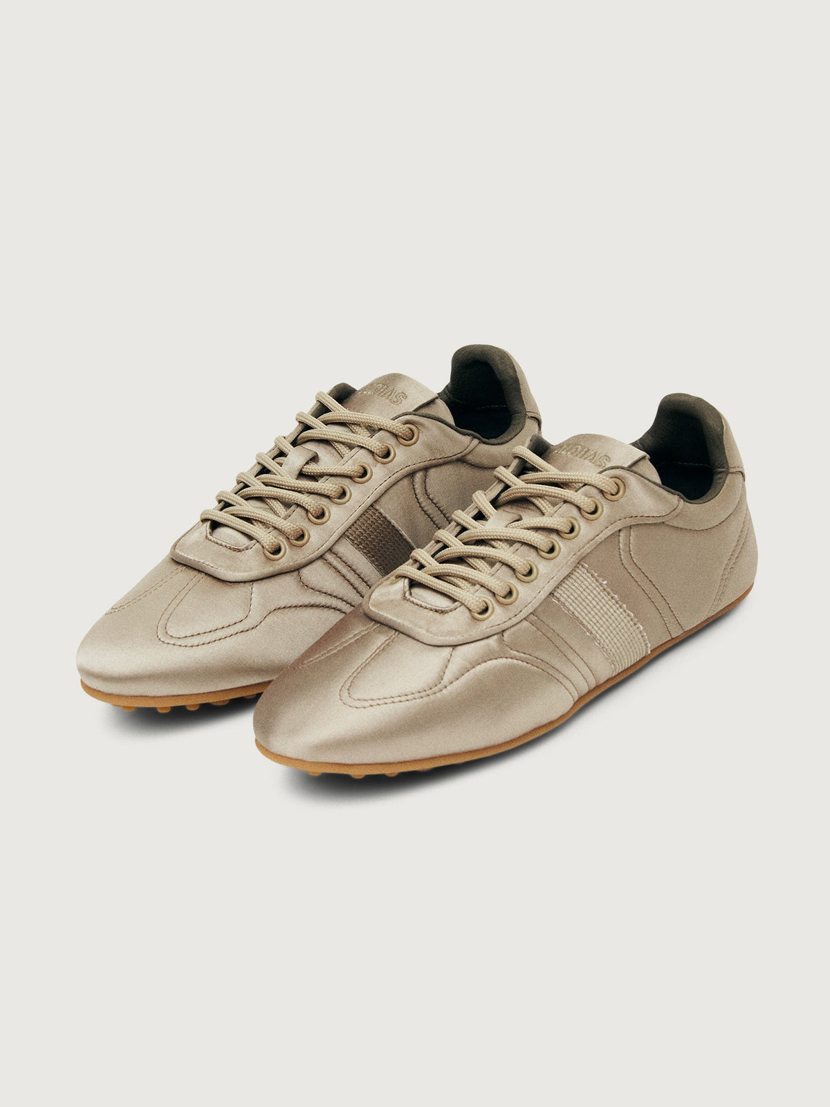 Tb.490 Rife - Sheen Taupe