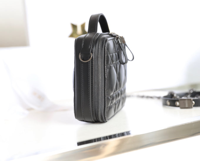 CARO BOX BAG 19 IN BLACK CALFSKIN