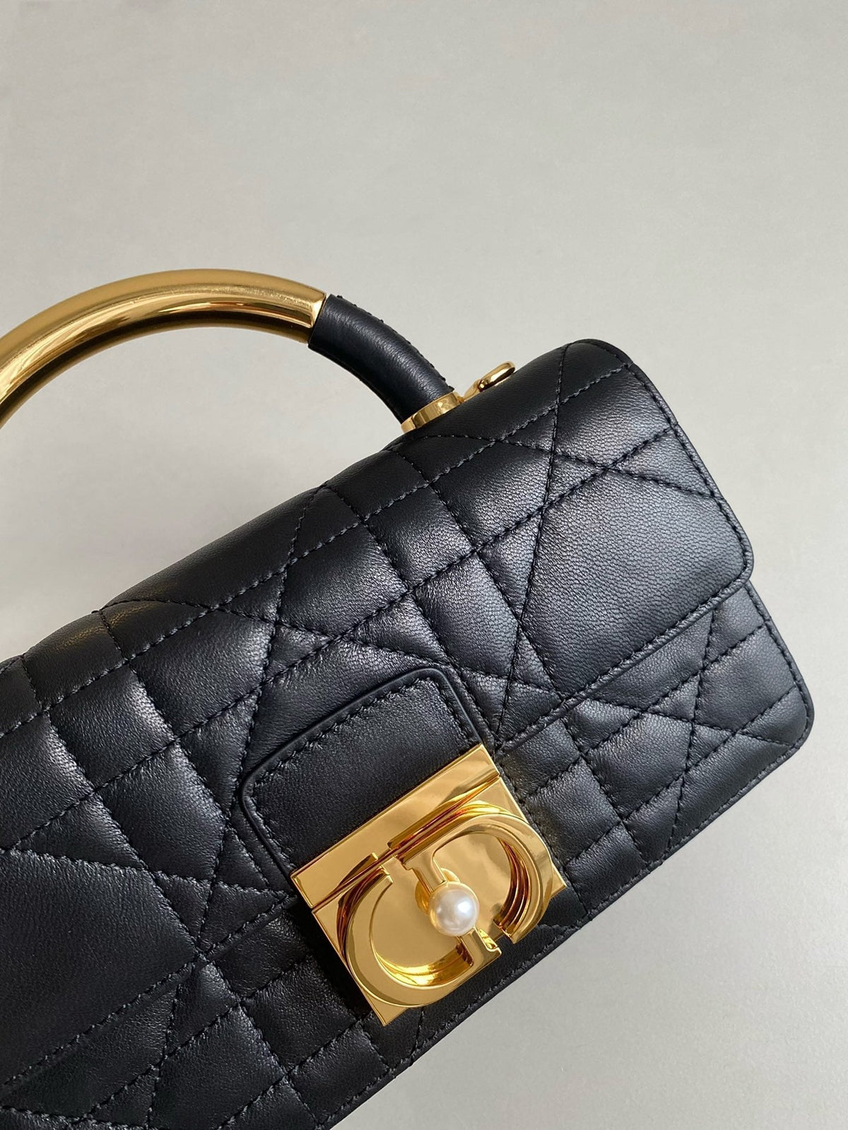 MINI ANGE 20 BAG IN BLACK CALFSKIN