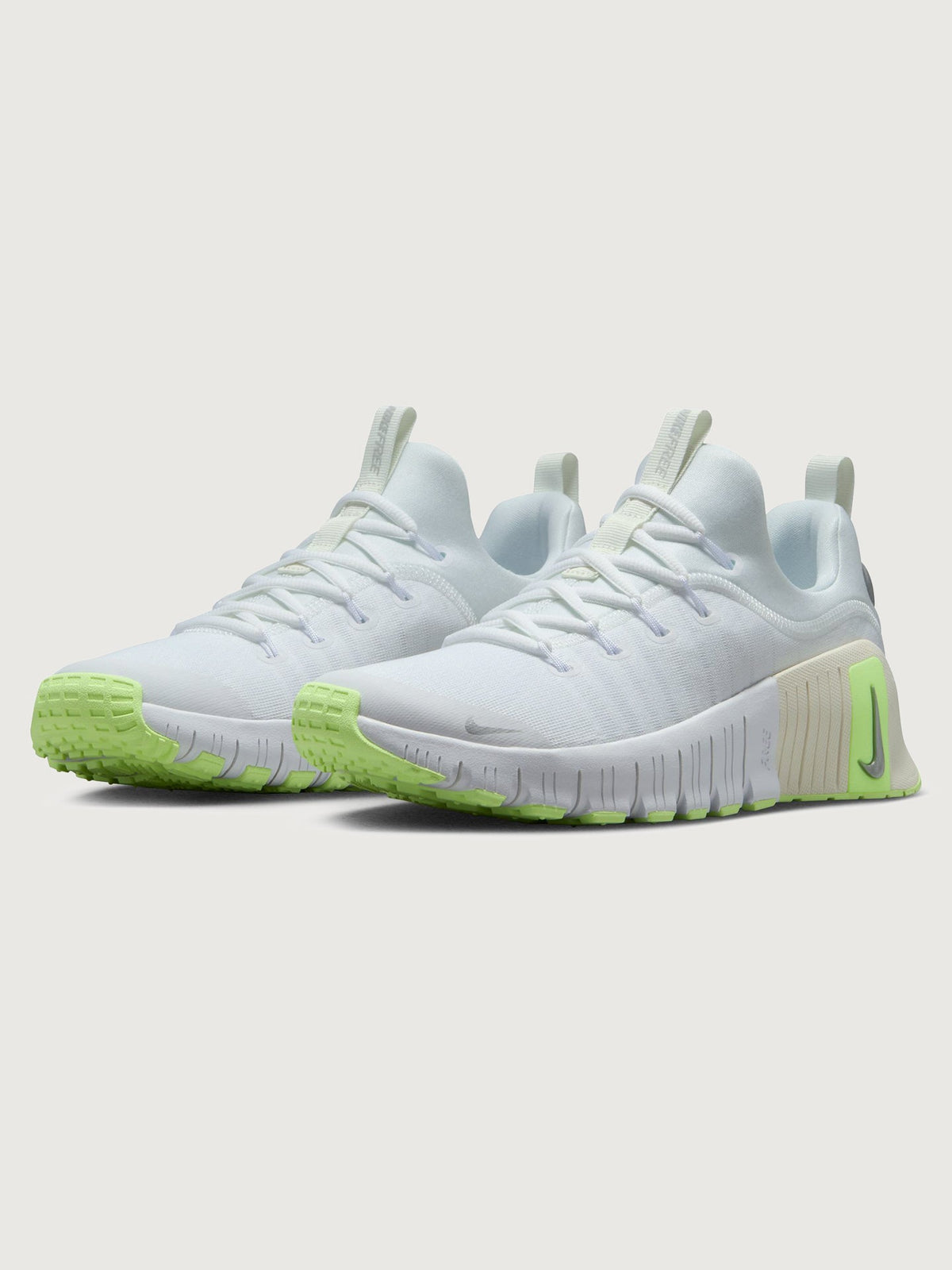 Nike Free Metcon 6 - White/Metallic Silver/Barely Volt/Sail