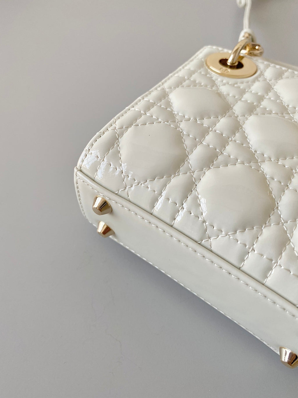 micro lady 12 white patent calfskin