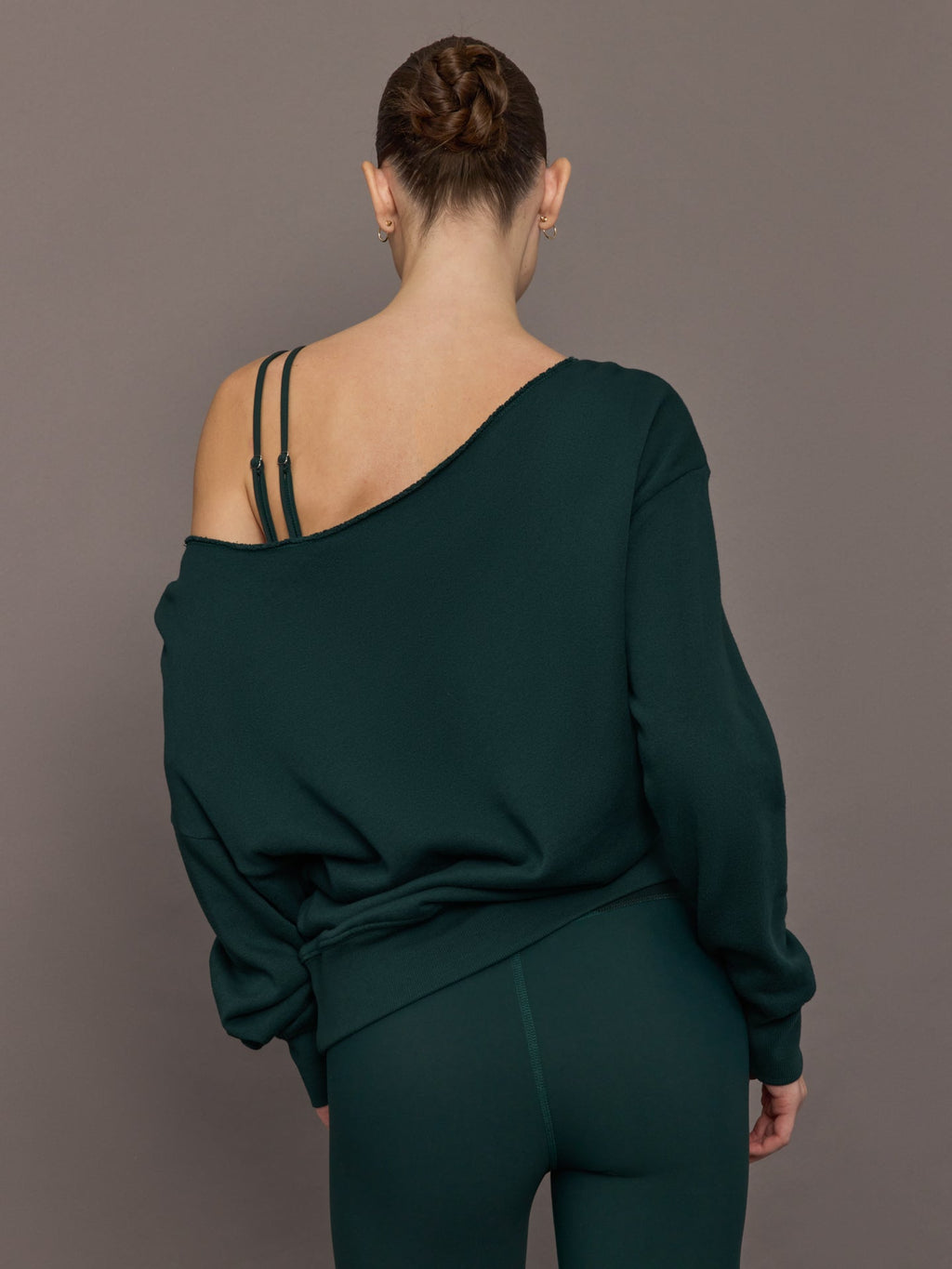 Off Shoulder Sweatshirt in French Terry - Forest