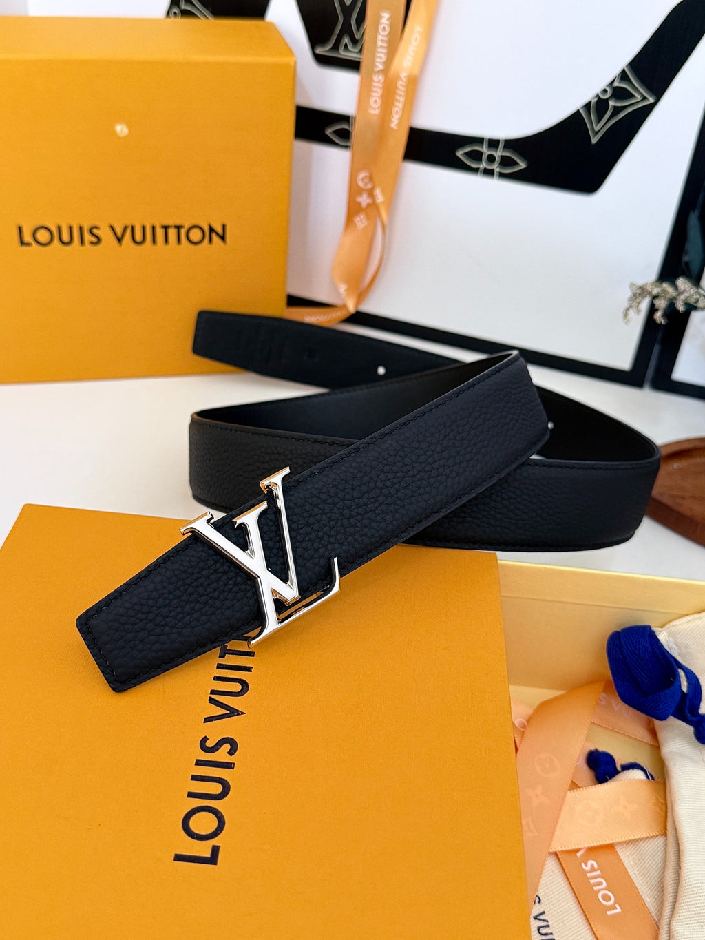 Louis Vuitton LV Atelier 35MM Reversible Belt Black