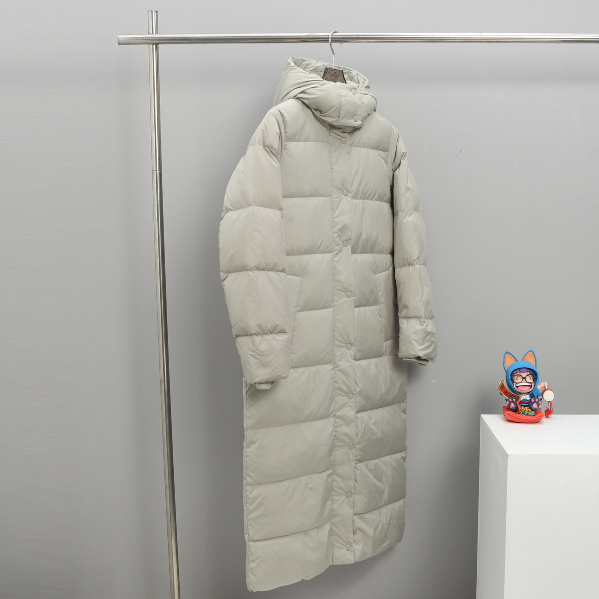 lululemon Women's Wunder Puff Water-Repellent Long Down Parka in Trench