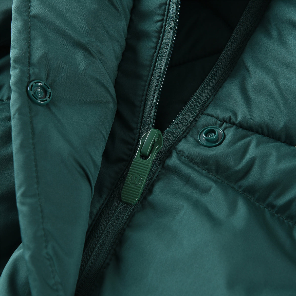lululemon Women's Wunder Puff Water-Repellent Cropped Down Jacket in Storm Teal