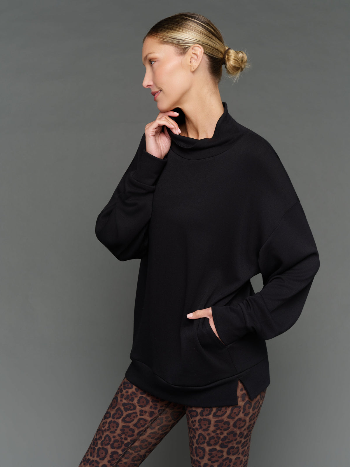 Mock Neck Pullover in Interlock - Black