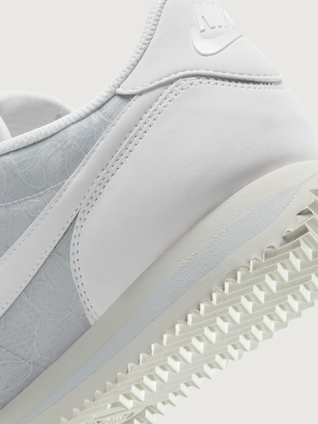 W Nike Cortez - Platinum Tint/Platinum Tint-Phantom