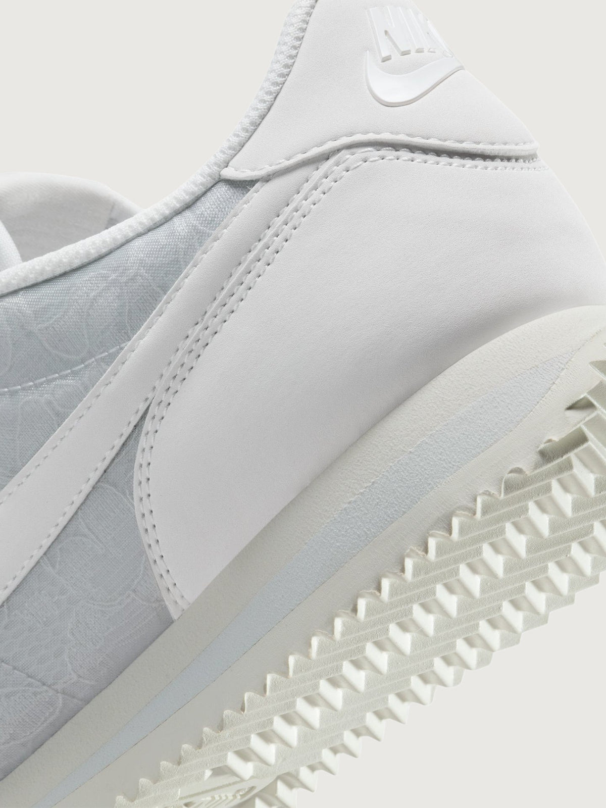 W Nike Cortez - Platinum Tint/Platinum Tint-Phantom