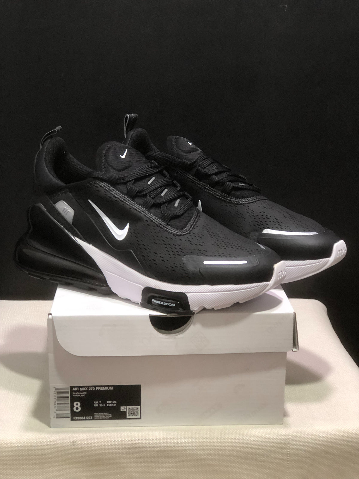 Air Max 270 Premium Black/White