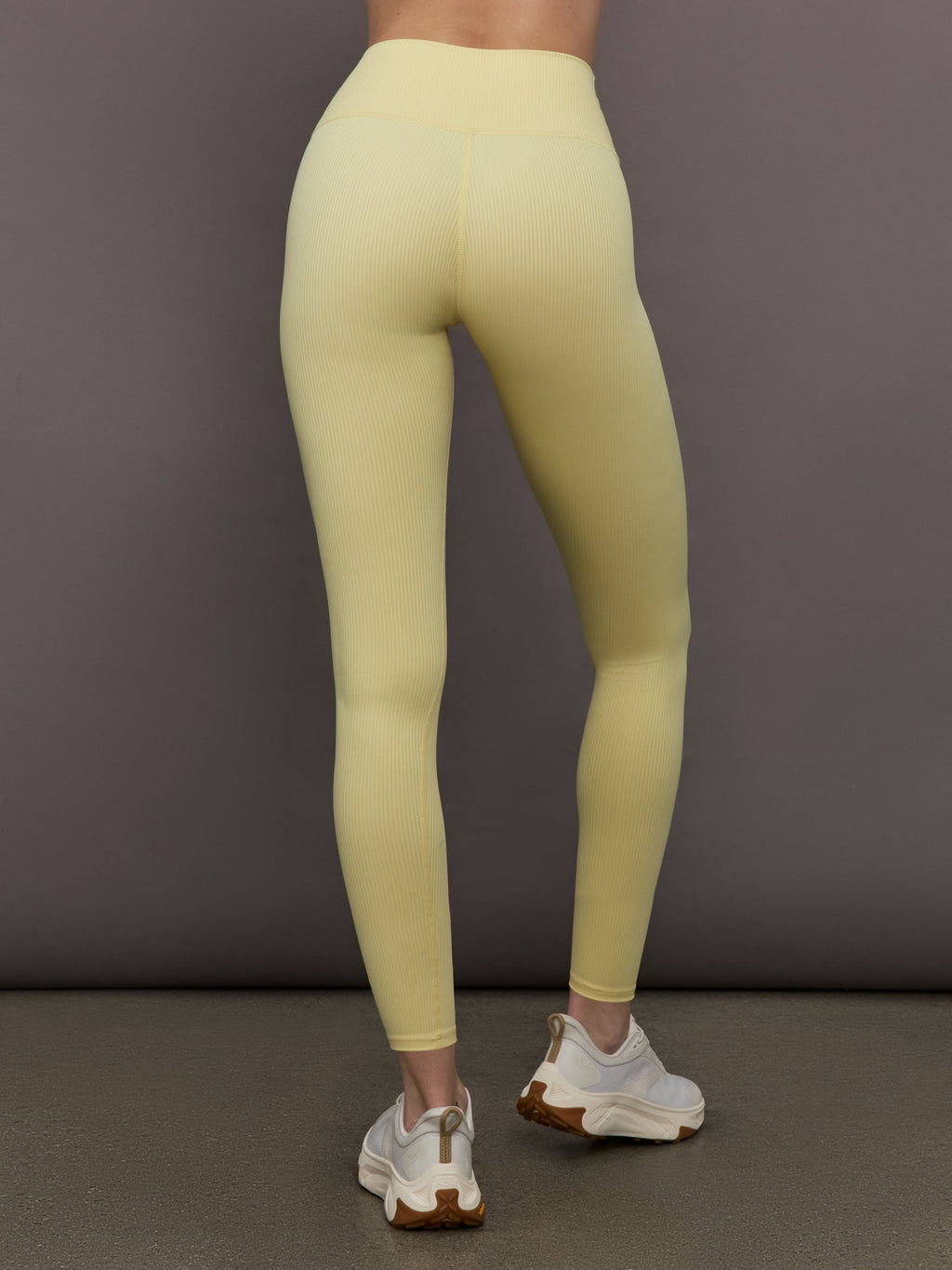 High Rise Legging in Ribbed Melt - Banana