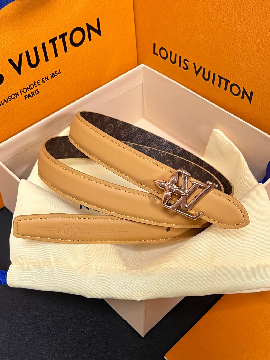 Louis Vuitton LV Bloom 20MM Reversible Belt Monogram Arizona