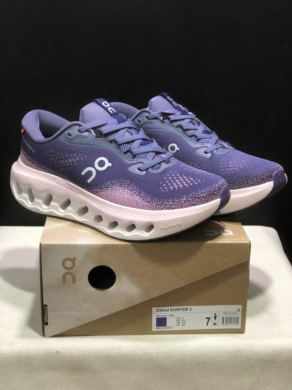 On Cloudsurfer Max Sailor/Thistle
