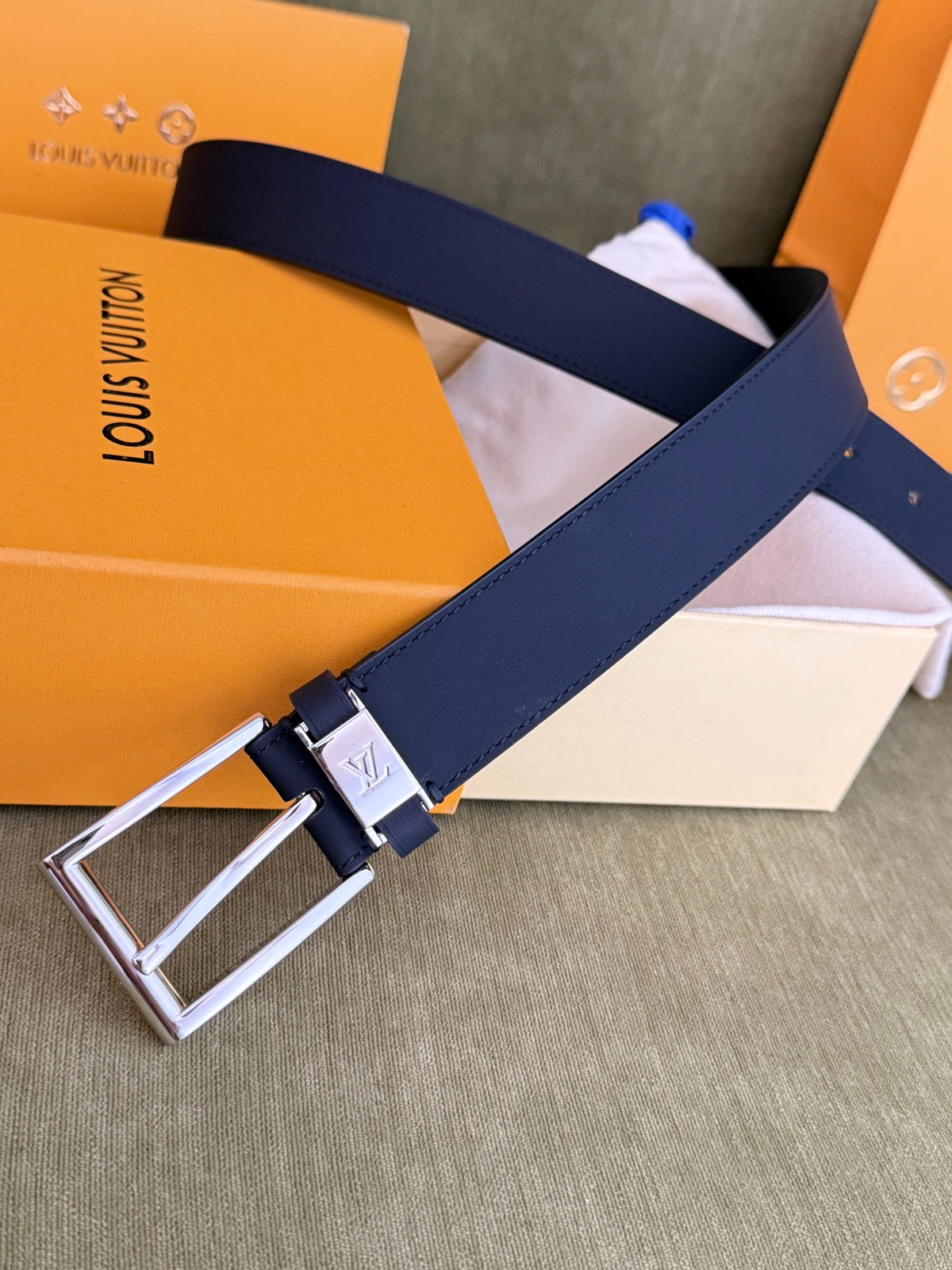 Louis Vuitton Everyday Double Pin 35MM Belt Silver