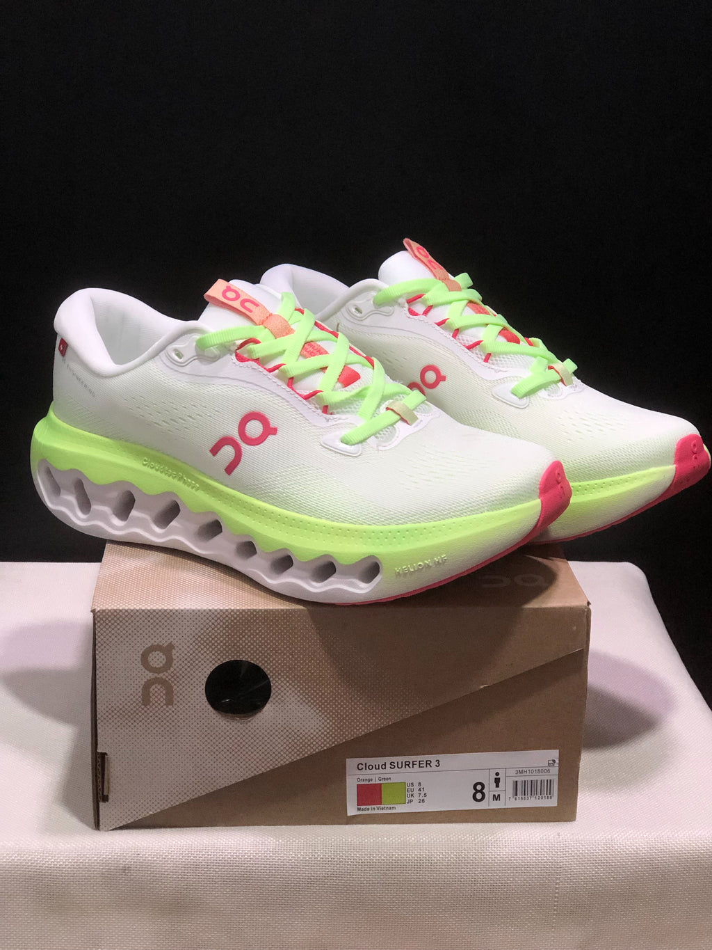On Cloudsurfer White/Lime/Coral