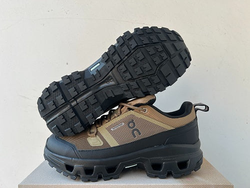 On Cloudrock Low Waterproof Hunter/Black