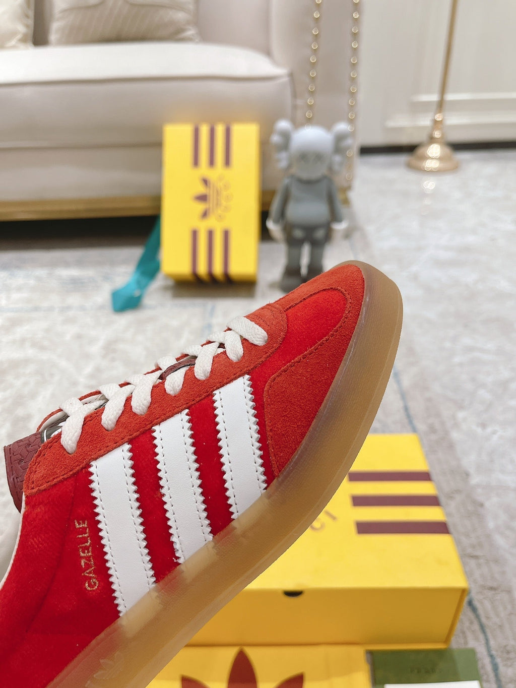 GG & ADIDAS GAZELLE SNEAKER RED SUEDE