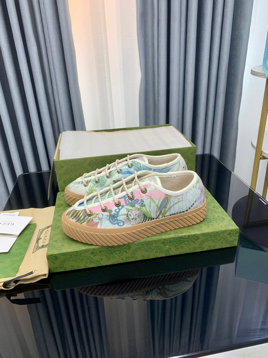 GG UNIQUE SNEAKER THICK-SOLE GRASS MOTIF CANVAS