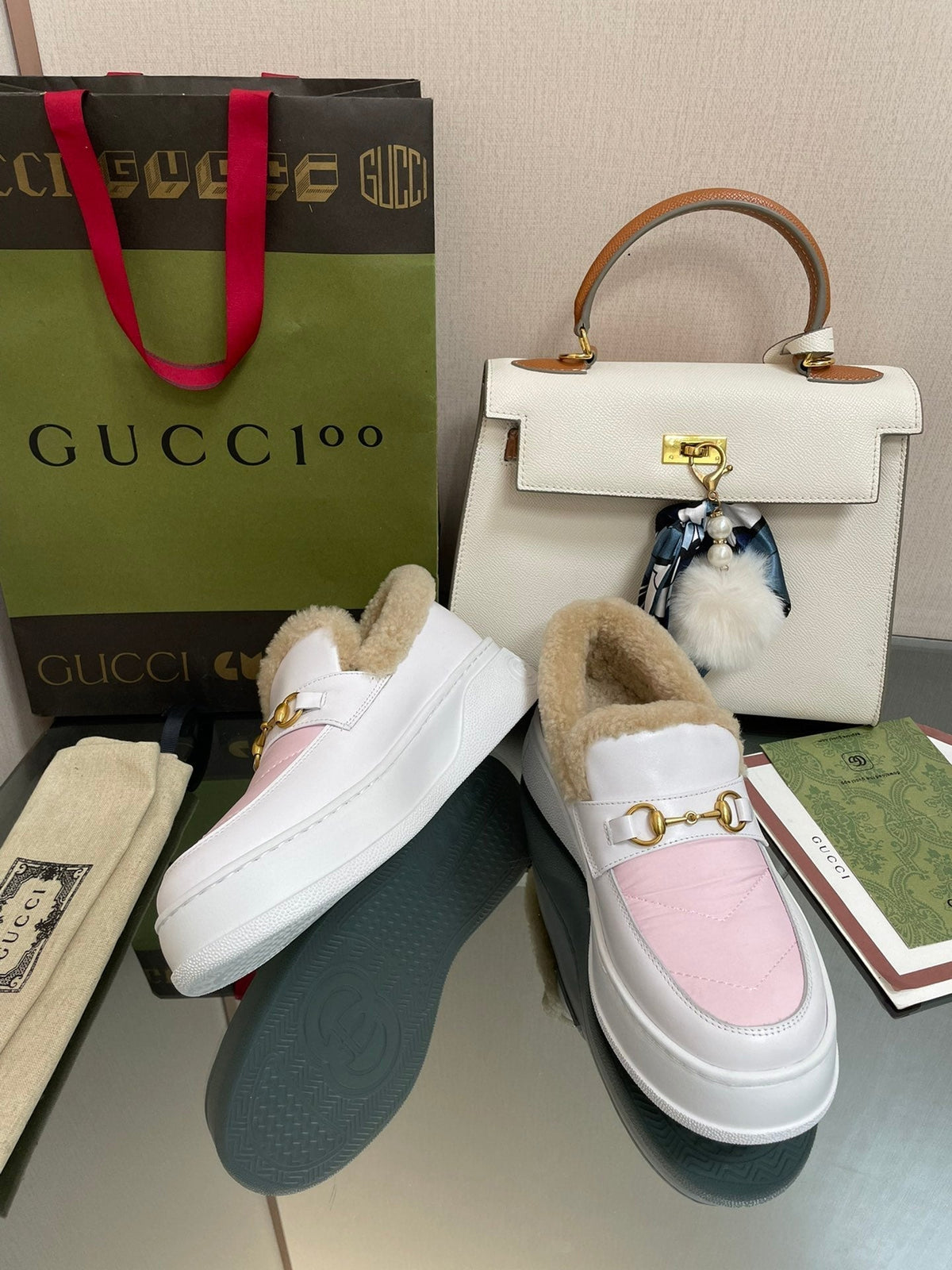 GG LOAFER IN WHITE MIX LIGHT PINK CALFSKIN WITH BEIGE WOOL LINING