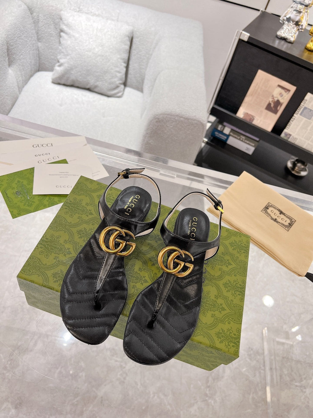 GC Double G Block Heel Thong Sandals Black Leather 292410