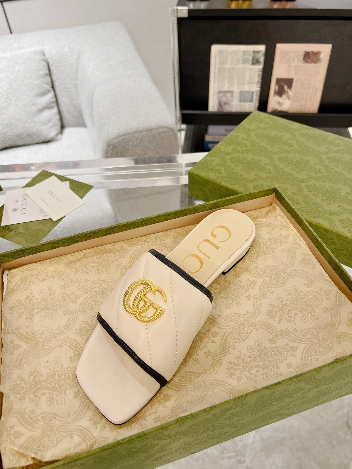 GG EXCLUSIVE SLIDE SANDAL IVORY CALFSKIN