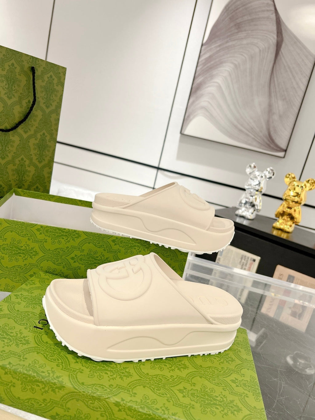 GC 25 Interlocking G 50mm Slide Sandal Ivory Cowhide 292379