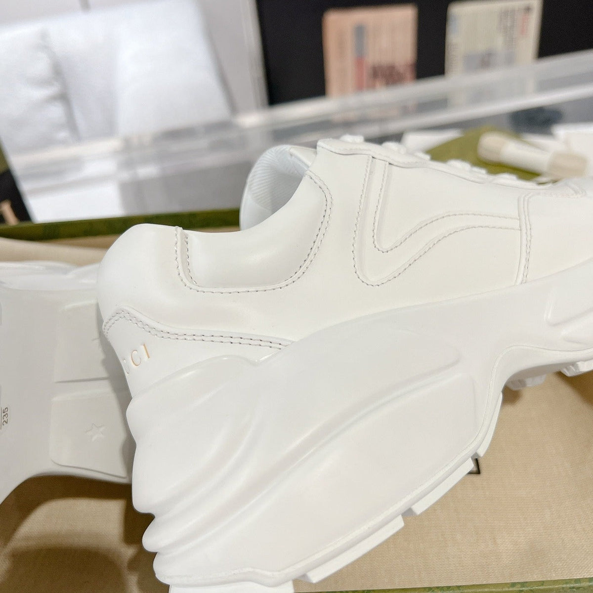 GG Rhyton Best Quality White