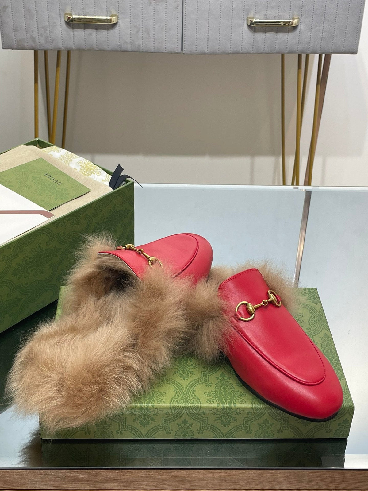 HORSEBIT MULE IN CHERRY RED CALFSKIN AND LAMB WOOL LINING
