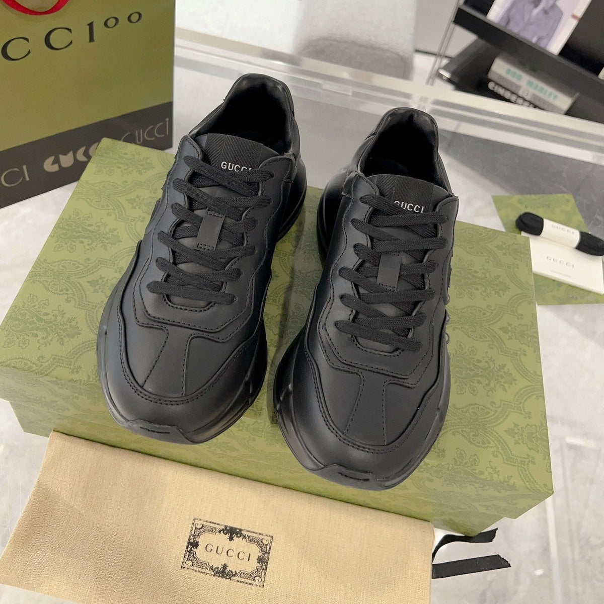 GG Rhyton Trainer Leather Black
