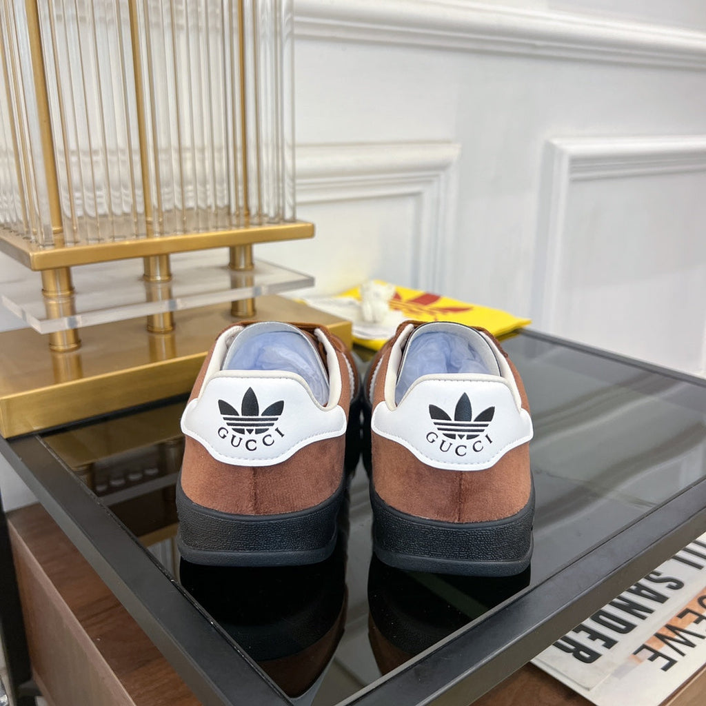 GG & ADIDAS GAZELLE SNEAKER BROWN VELVET