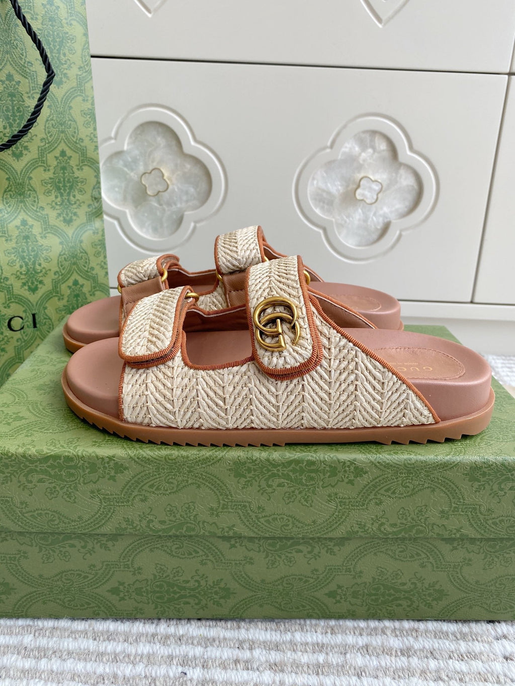 GC sandal with Double G Brown mix Beige Canvas Sheepskin 291016