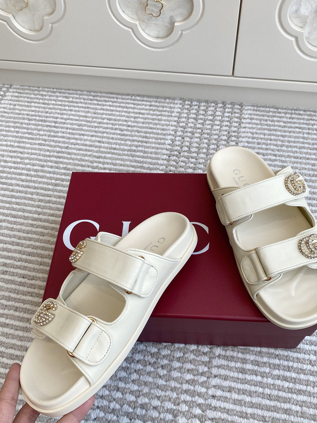 GC sandal with Double G White Calfskin 291023