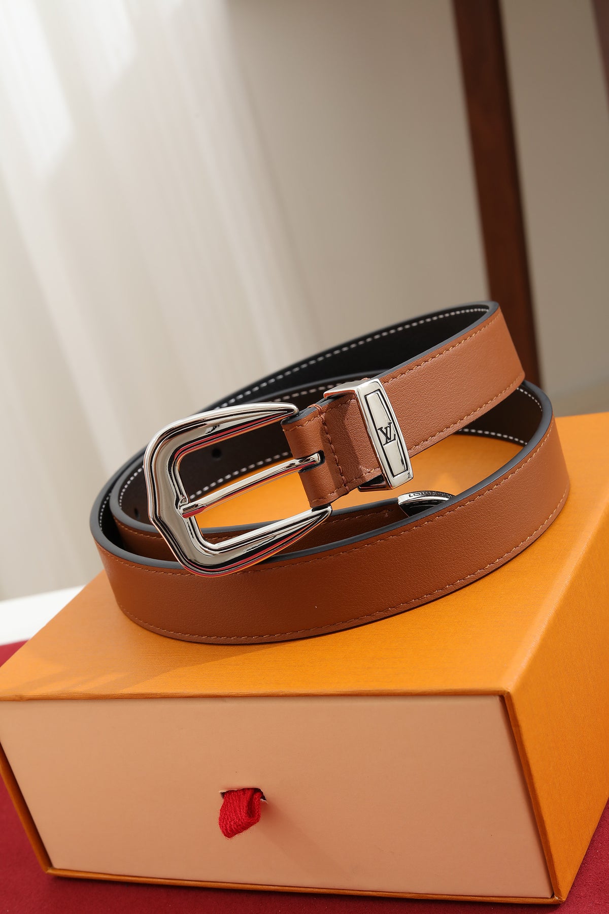 Louis Vuitton LV Dust 25MM Belt Cognac Brown