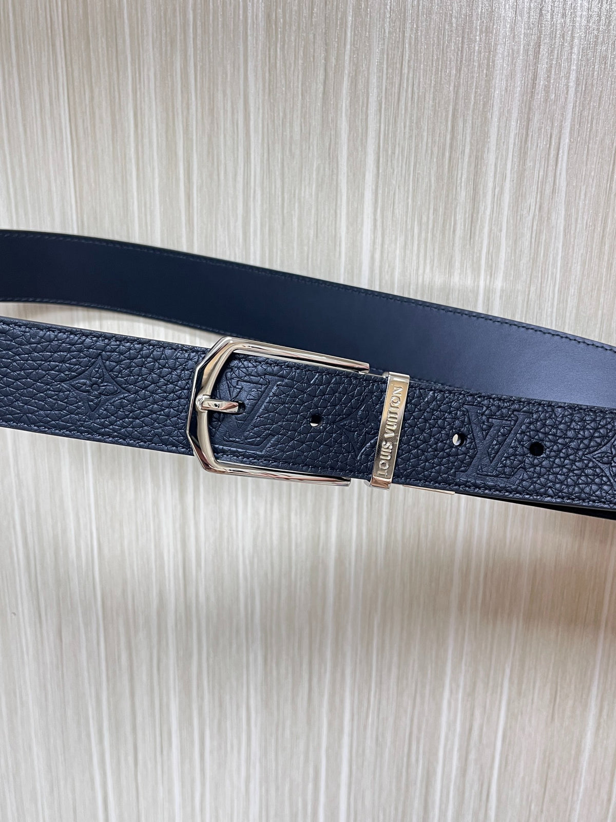 Louis Vuitton Slender 35mm Reversible Belt Other Leathers