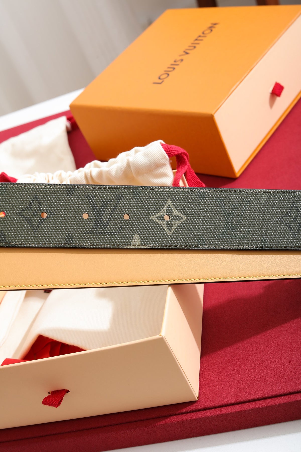 Louis Vuitton LV Initiales Monogram Surplus 40mm Belt