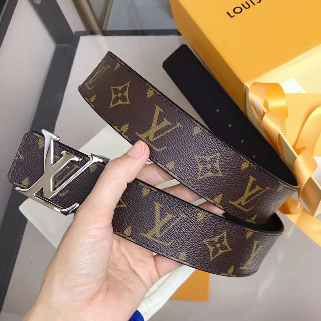 Louis Vuitton LV Initiales 40mm Reversible Belt Monogram Canvas