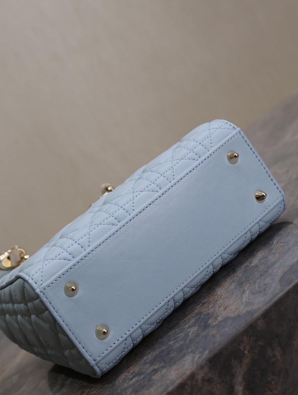 Lady Bag 17cm Celeste Blue Pale Green Lambksin