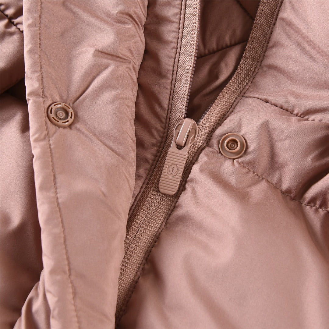 lululemon Women's Wunder Puff Water-Repellent Cropped Down Jacket in Velvet Dust