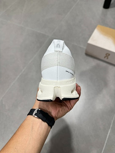 On Cloudsurfer Max White