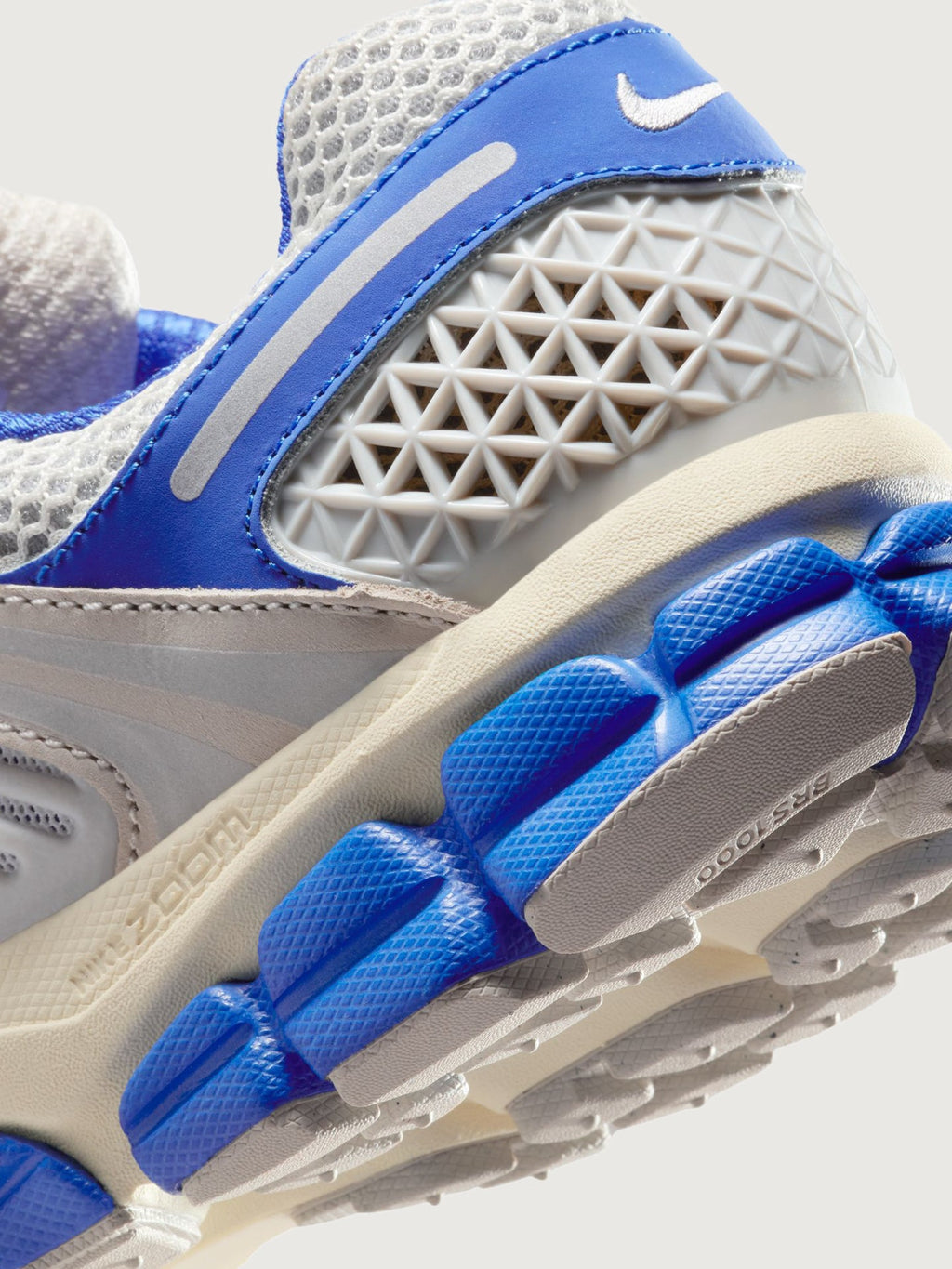 Nike Zoom Vomero 5 - Game Royal/ White coconut Milk