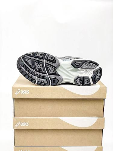 ASICS Unisex GEL-Kayano 14 "Dolphin Grey / Pure Silver"