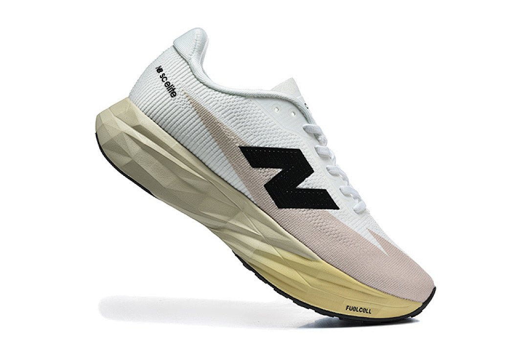 New Balance FuelCell SuperComp Elite v5 Linen Gold