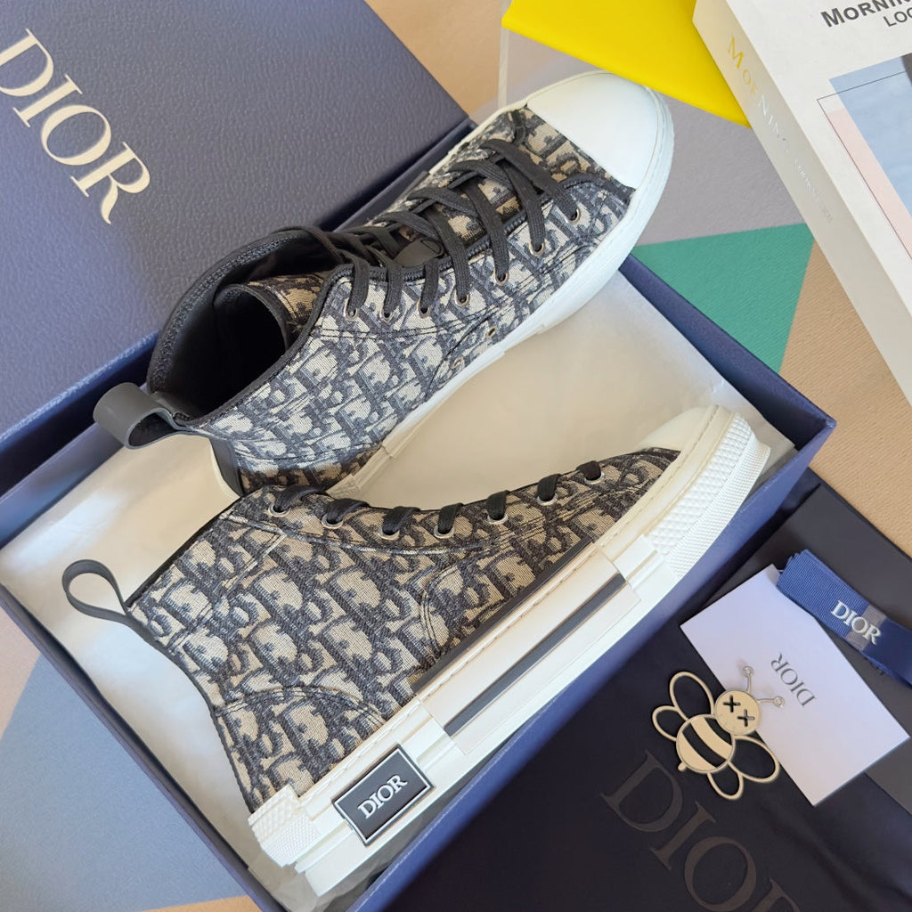Dior b23