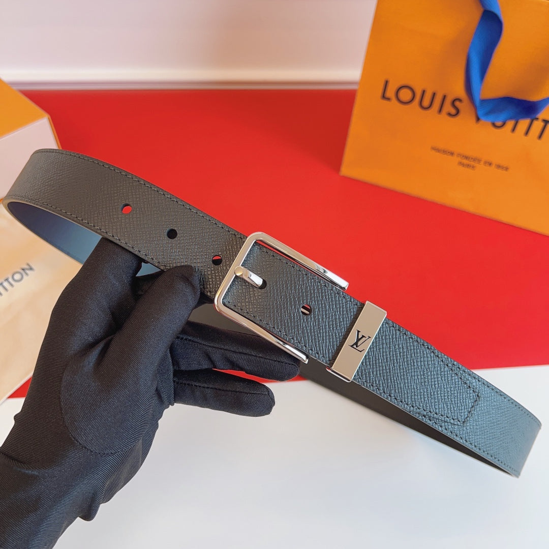 Louis Vuitton Pont Neuf 35mm Reversible Taiga Leather Belt