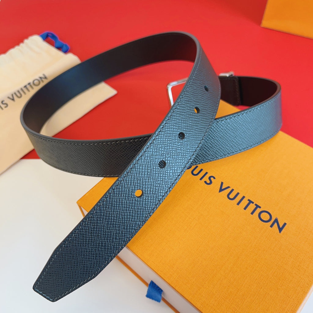 Louis Vuitton Pont Neuf 35mm Reversible Taiga Leather Belt