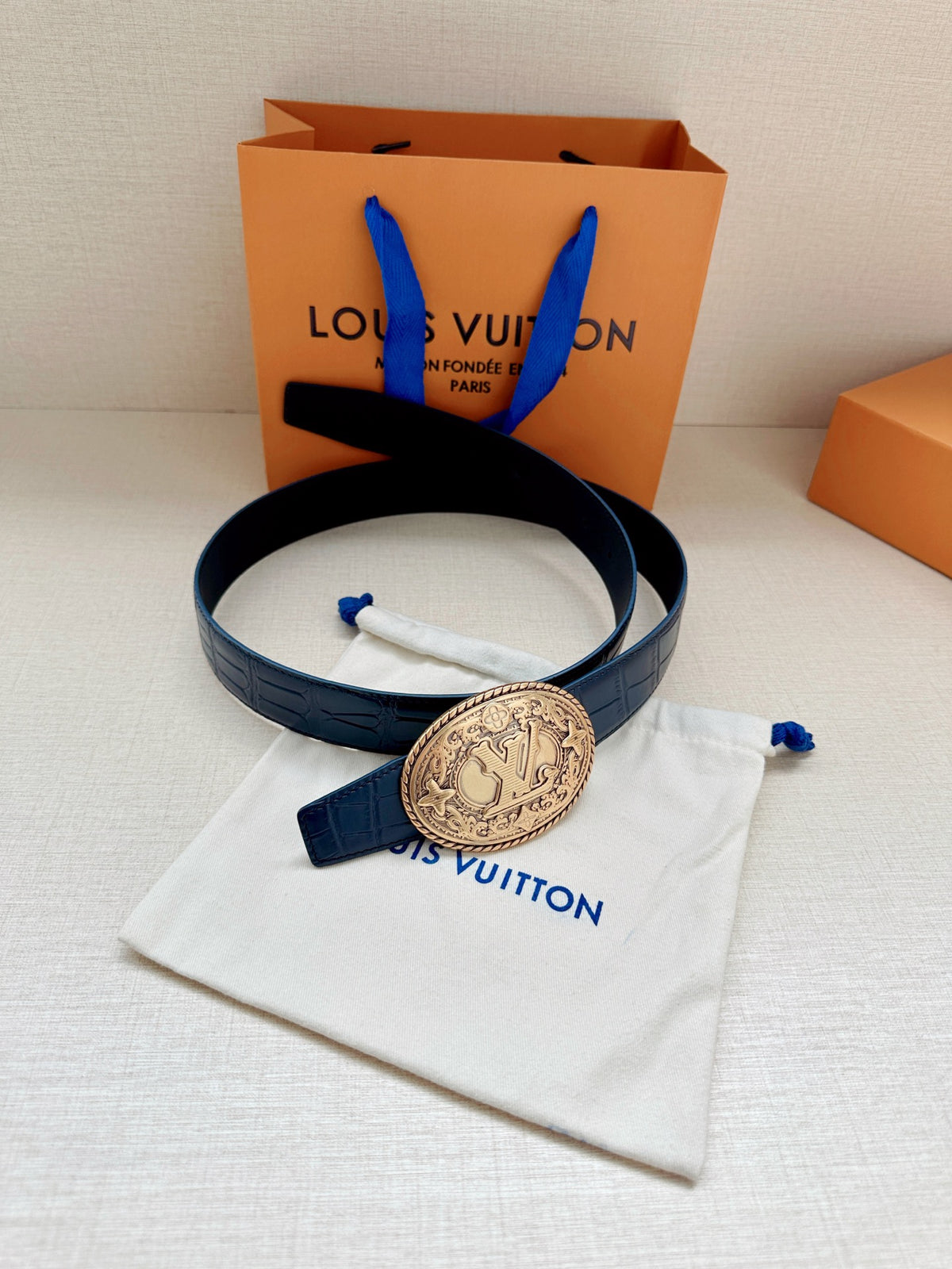 Louis Vuitton LV Western 35MM Reversible Crocodile Leather Belt Blue