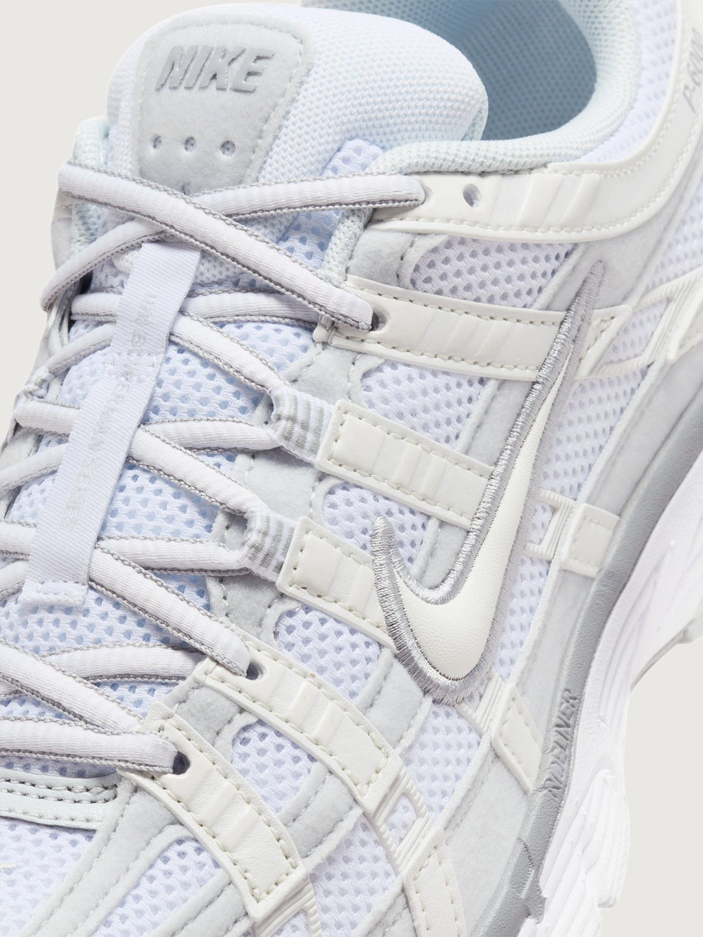 Nike P-6000 - Mtlc Summit White/White-Pure Platinum