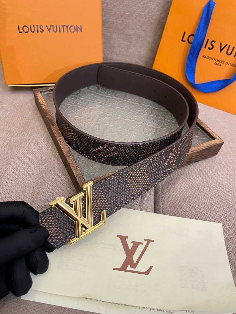 Louis Vuitton LV Initiales 40MM Reversible Belt Damier Heritage Brown