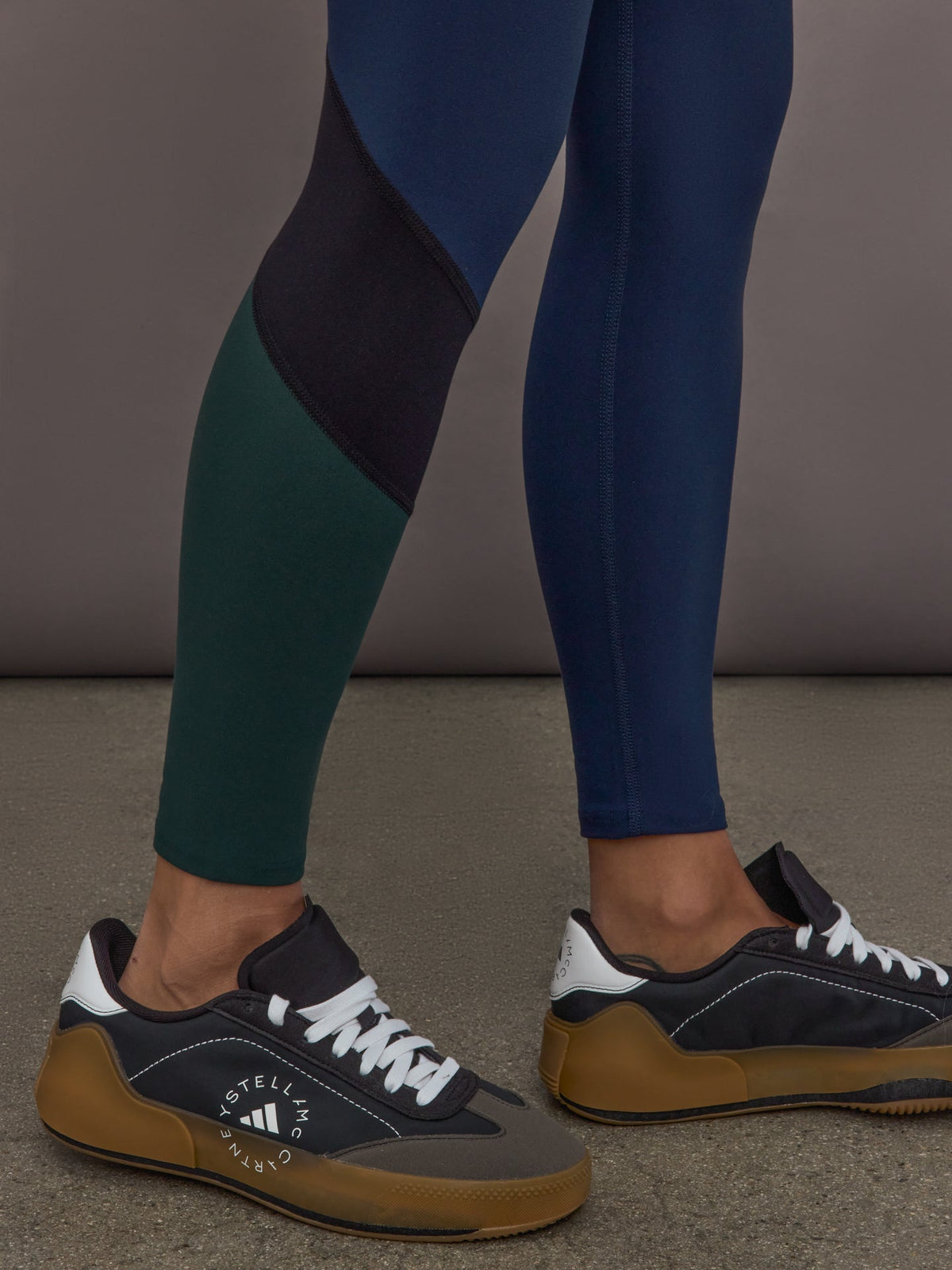 Colorblock Legging in Melt - Navy/Black/Forest